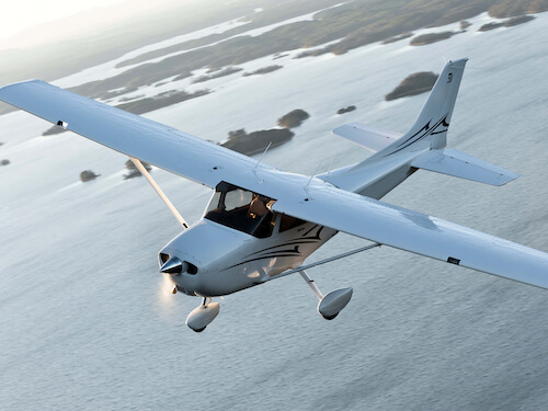 Cessna-Skyhawk